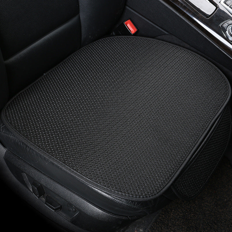 Four Seasons Universal Non-slip Breathable Car Ice Silk Cushion